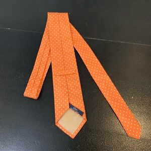 Bigi Cravatte Milano
Men's Tie Made in Italy orange and white dots 100% silk